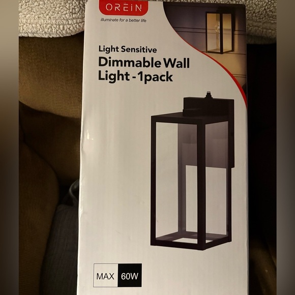 Orein 12 inch Dusk to Dawn Outdoor Porch Light 30/50/100% dimmable . Heavy duty - Picture 1 of 4
